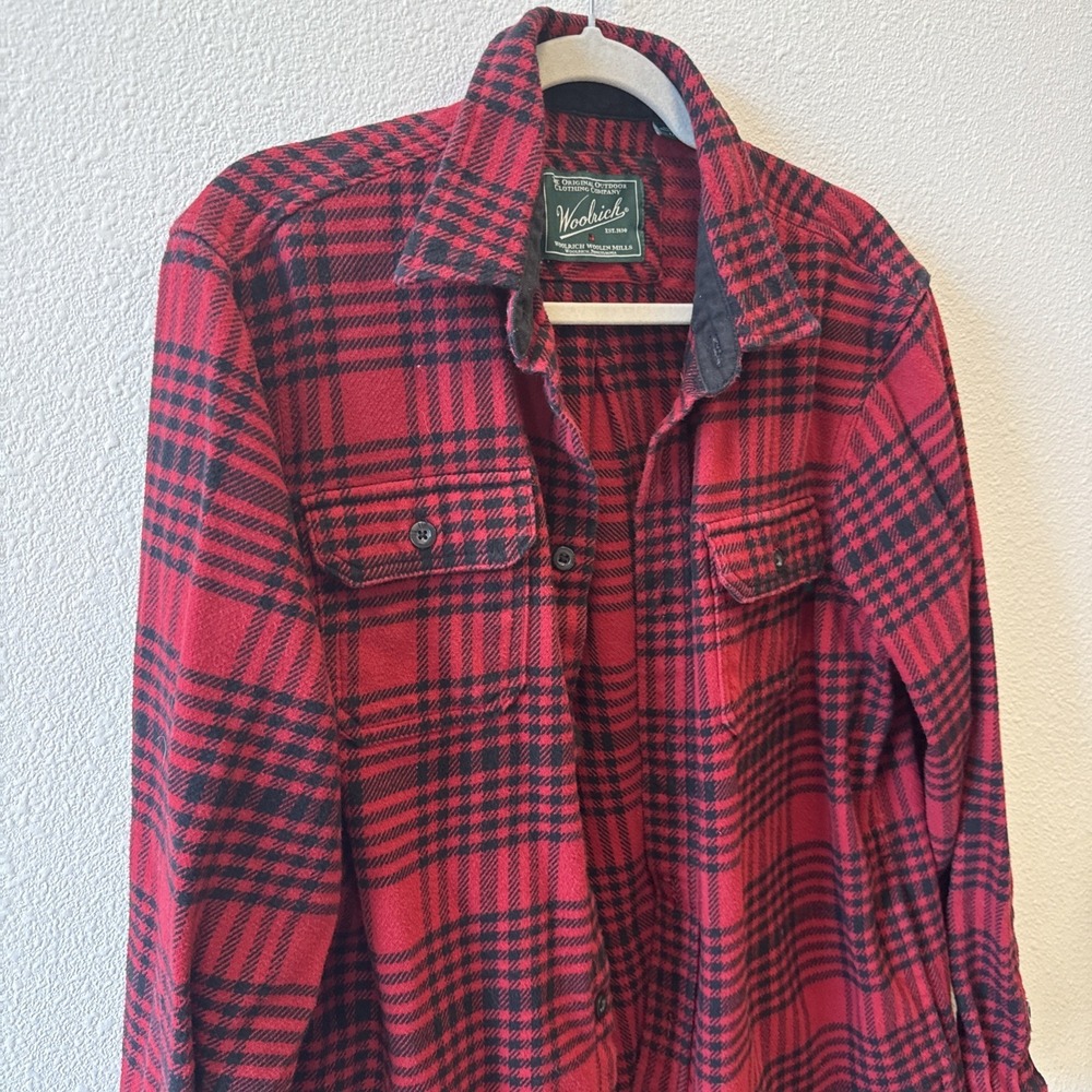 Woolrich Women's Chunky Flannel Long Sleeves Button-Down Shirt Size L Red Plaid